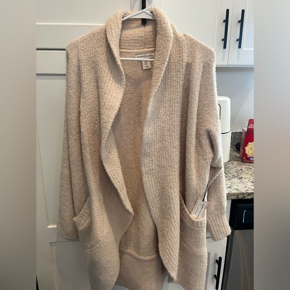 NWT Cupcakes & Cashmere Cozy Knit Beige Cardigan Size Medium - Picture 2 of 7